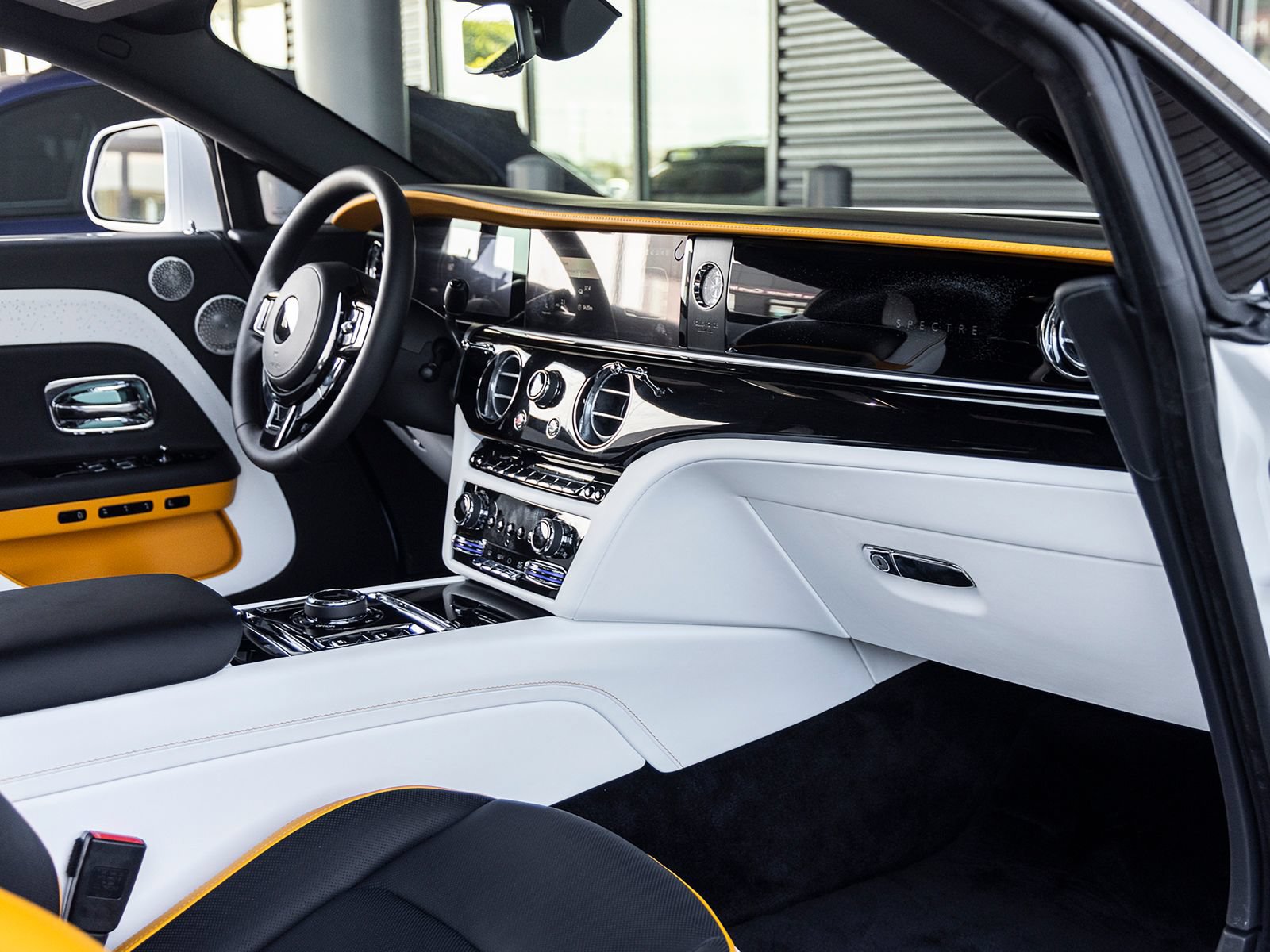 Used 2024 Rolls-Royce Spectre AWD/4WD image 48