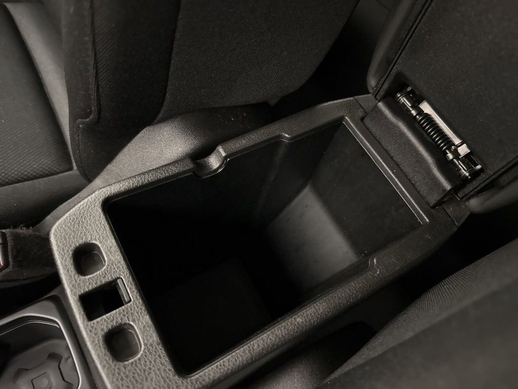 Used 2023 Jeep Renegade Latitude image 32