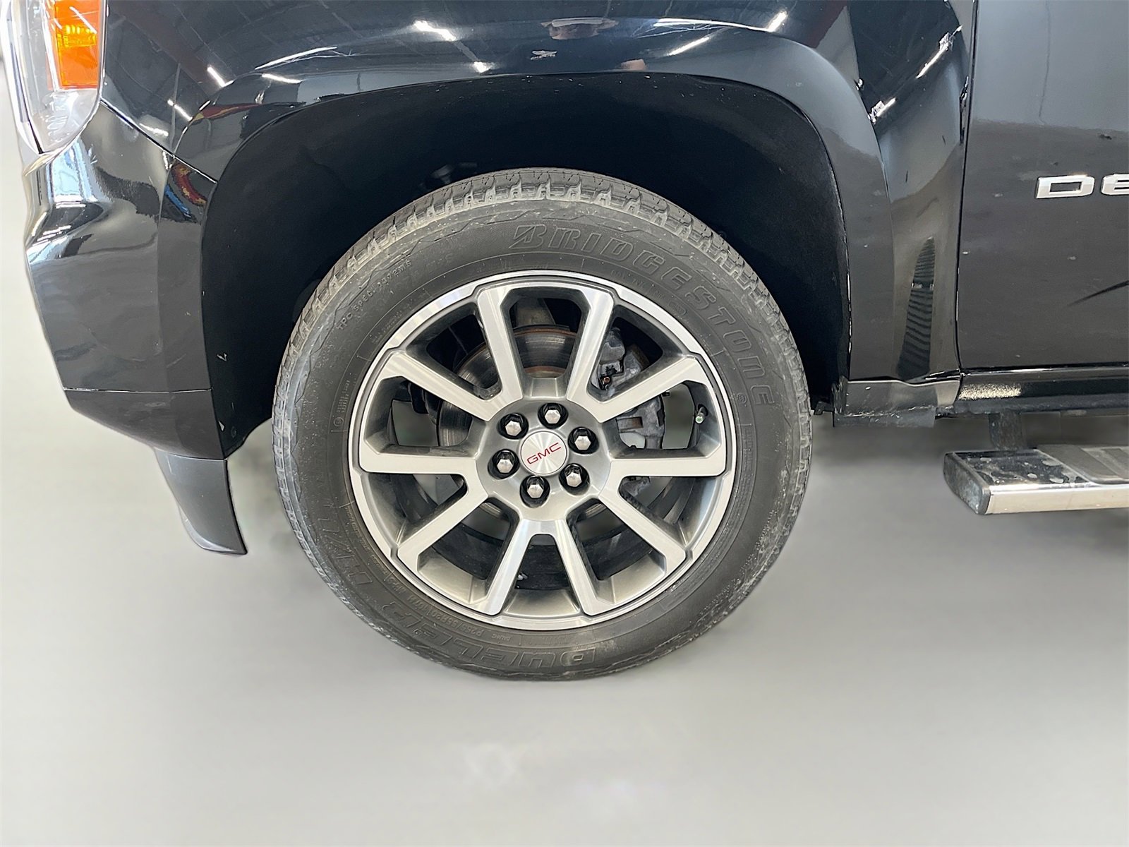 Used 2021 GMC Canyon Denali image 30