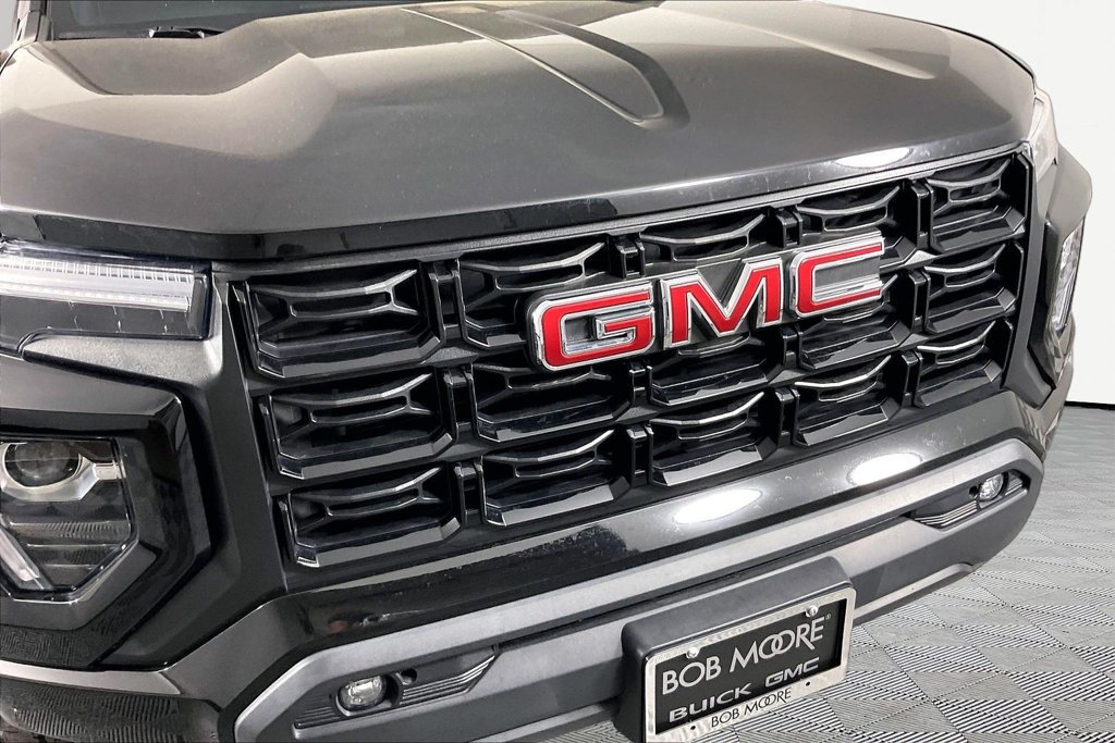 Used 2024 GMC Canyon Elevation w/ Elevation Premium Package AWD/4WD image 28