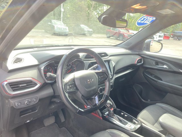 Used 2023 Chevrolet TrailBlazer RS w/ Convenience Package AWD/4WD image 10