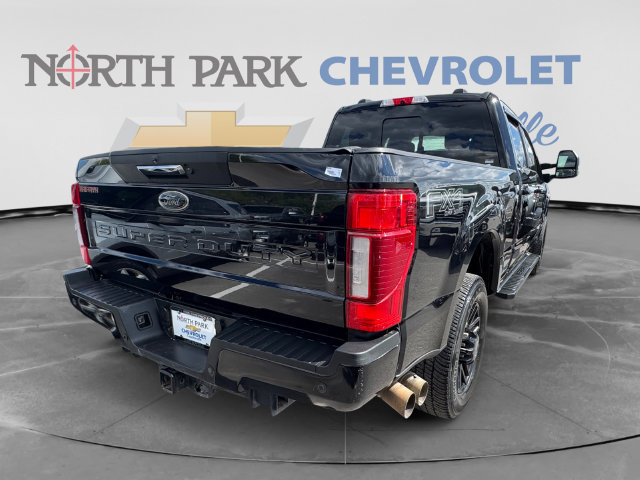 Used 2022 Ford F250 Lariat w/ Black Appearance Package AWD/4WD image 3