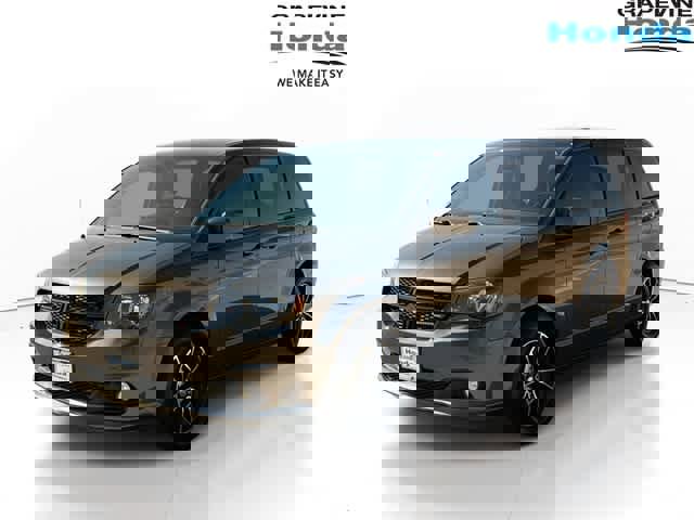 Used 2019 Dodge Grand Caravan SE image 1