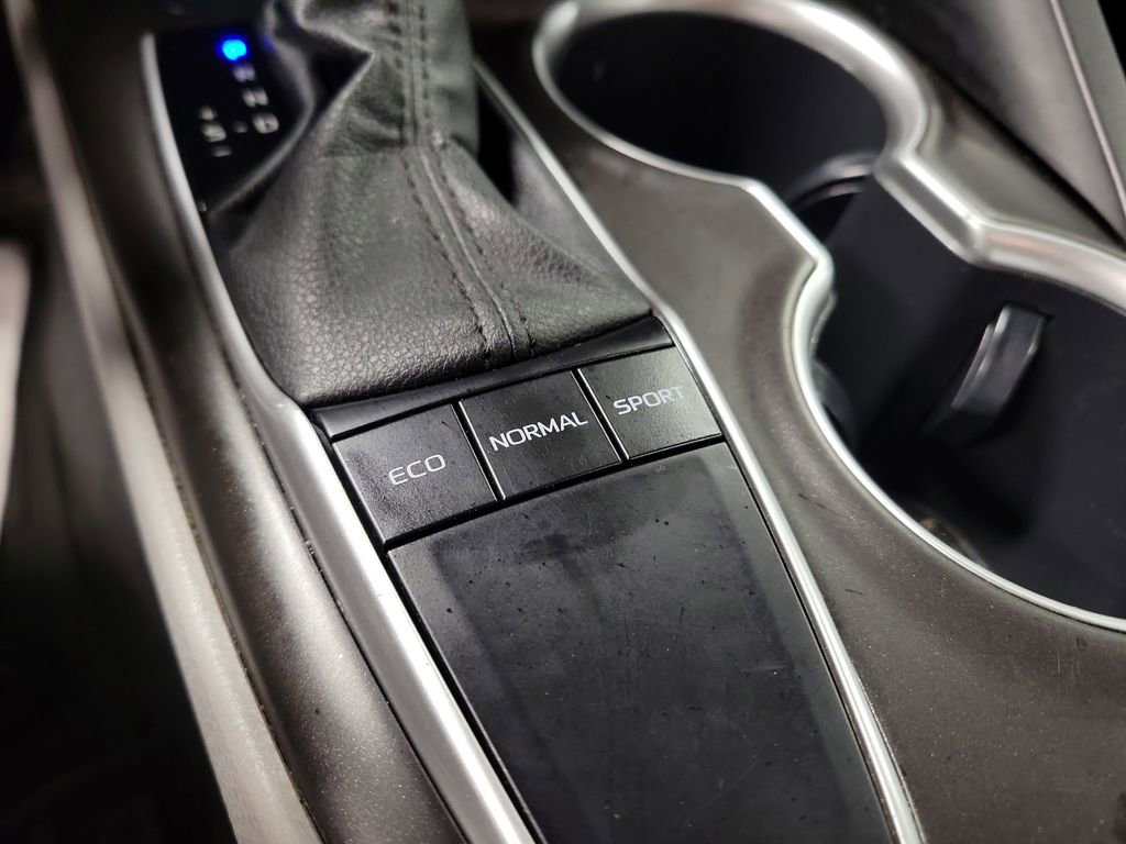 Used 2023 Toyota Camry LE image 16
