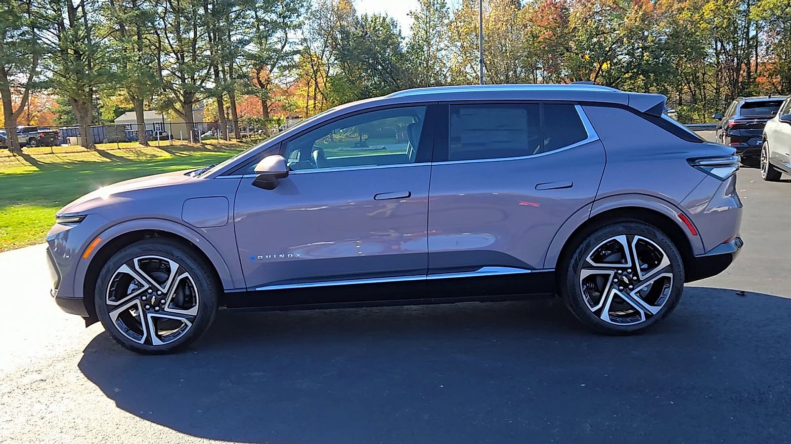 New 2026 Chevrolet Equinox EV LT w/ Convenience Package II image 9