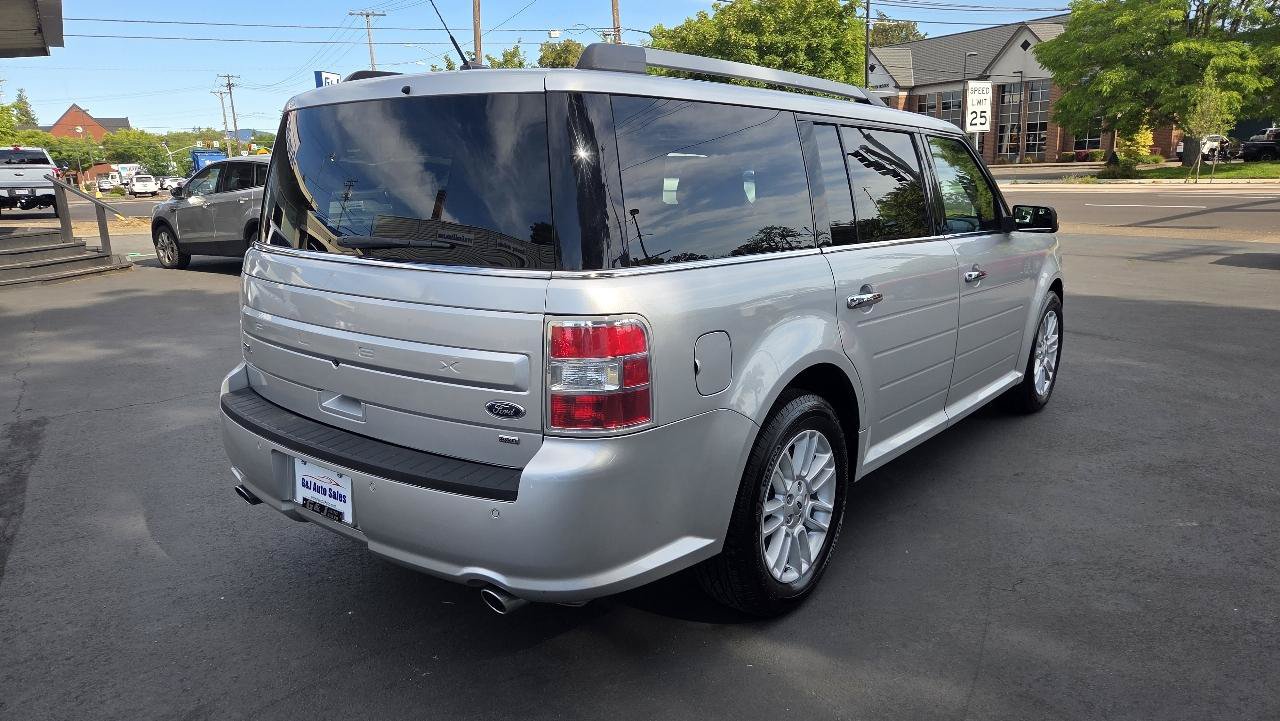 Used 2018 Ford Flex SEL AWD/4WD image 8