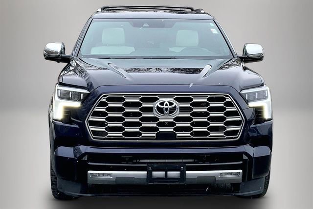 Used 2024 Toyota Sequoia Capstone image 3