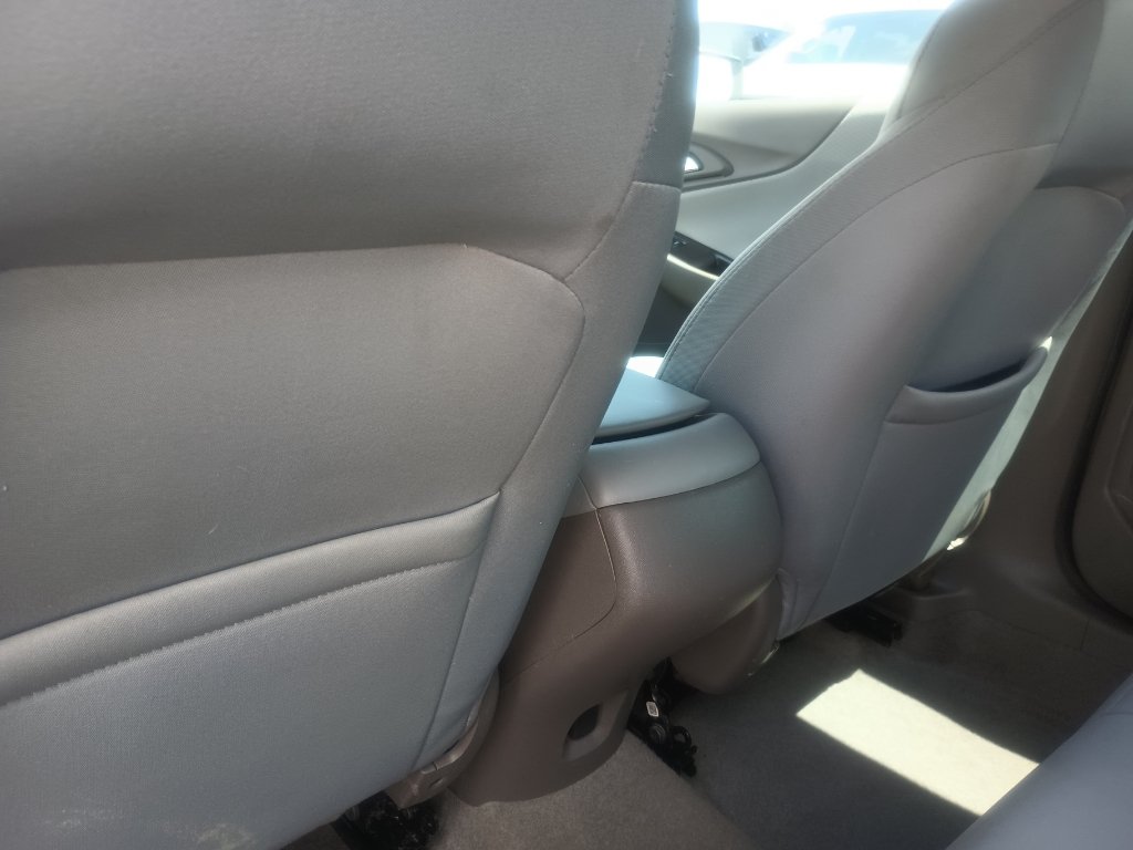 Used 2017 Chevrolet Malibu LS FWD image 29