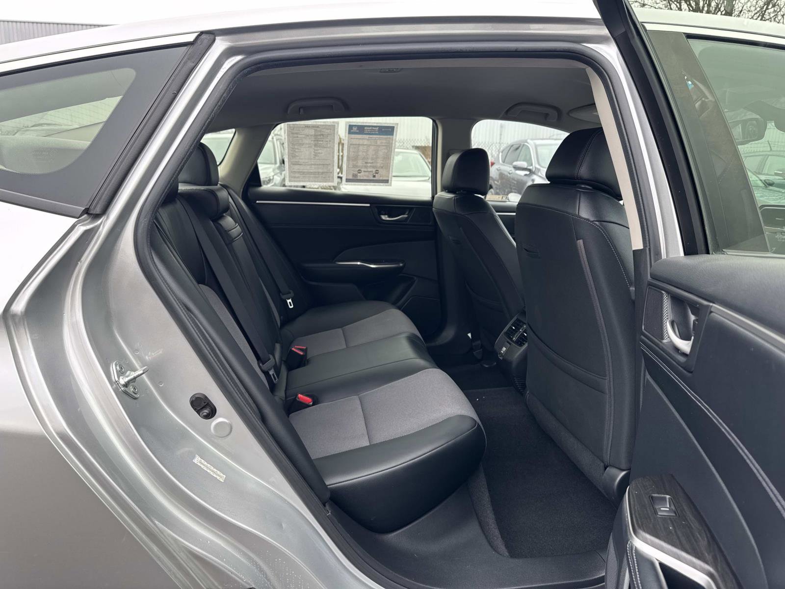 Used 2018 Honda Clarity image 16