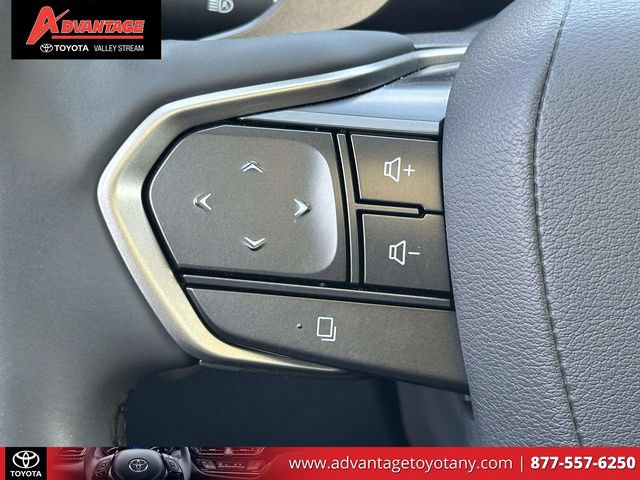 Used 2023 Lexus RZ 450e Premium w/ Accessory Package (2T) AWD/4WD image 25