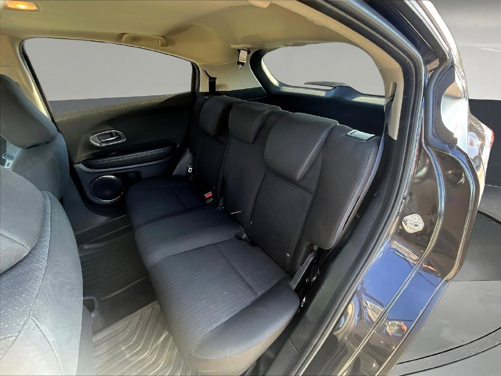Used 2018 Honda HR-V EX image 23