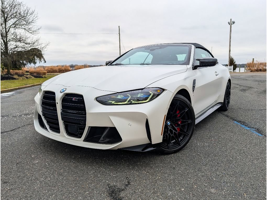 Used 2023 BMW M4 xDrive Competition w/ M Carbon Exterior Package image 2