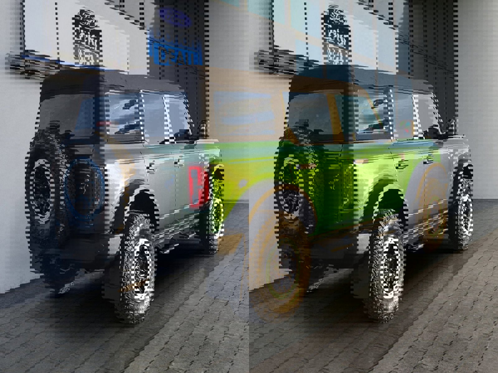 Certified 2023 Ford Bronco Big Bend w/ Sasquatch Package image 3