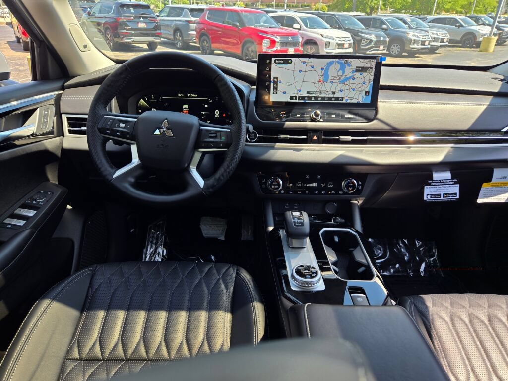 New 2026 Mitsubishi Outlander SEL AWD/4WD image 15