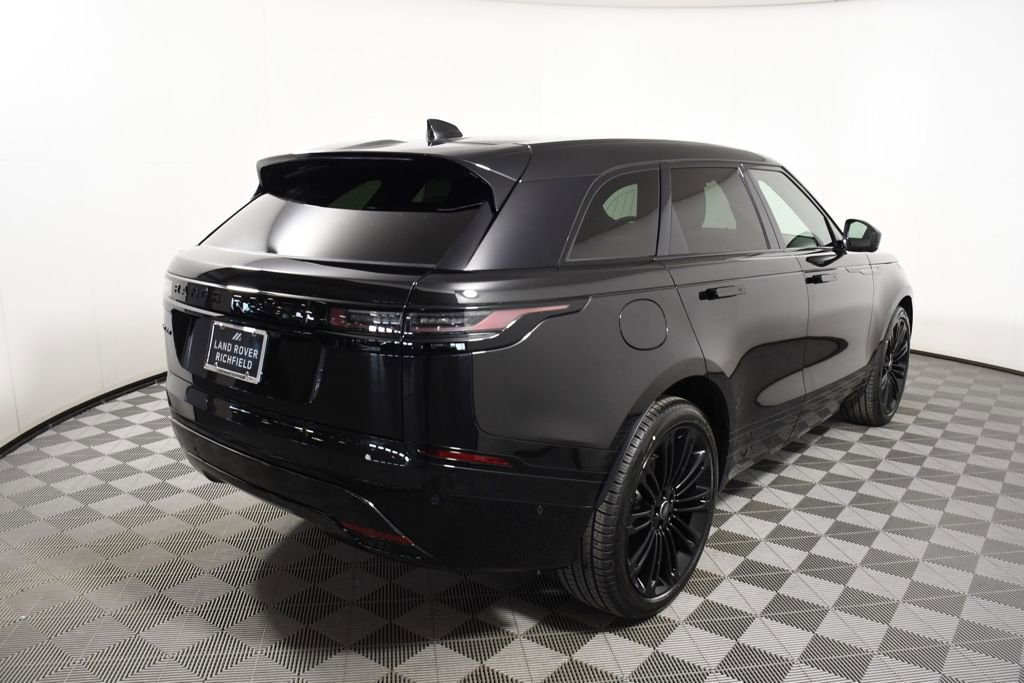 New 2026 Land Rover Range Rover Velar Dynamic SE AWD/4WD image 6