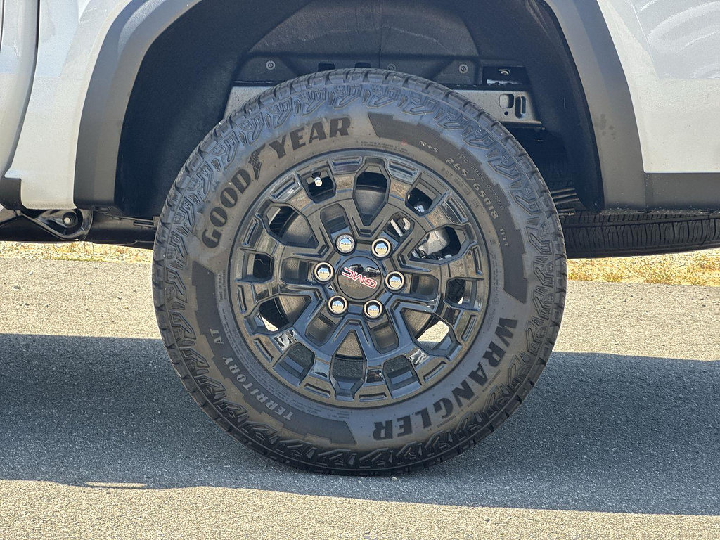 New 2026 GMC Canyon Elevation RWD image 28