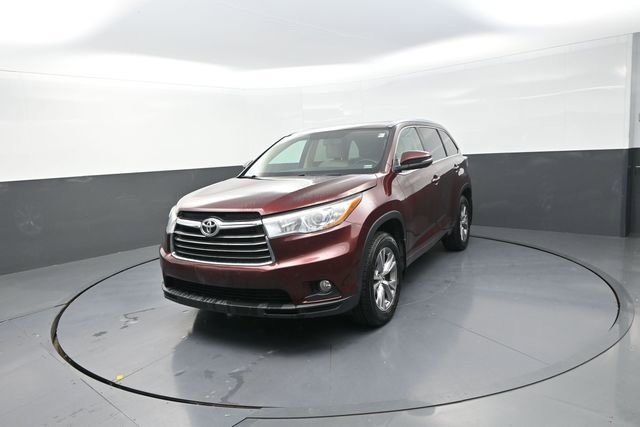 Used 2015 Toyota Highlander XLE image 31