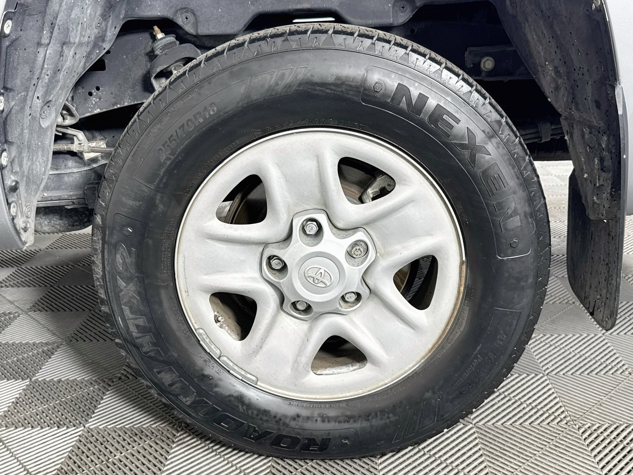 Used 2019 Toyota Tundra SR5 RWD image 34