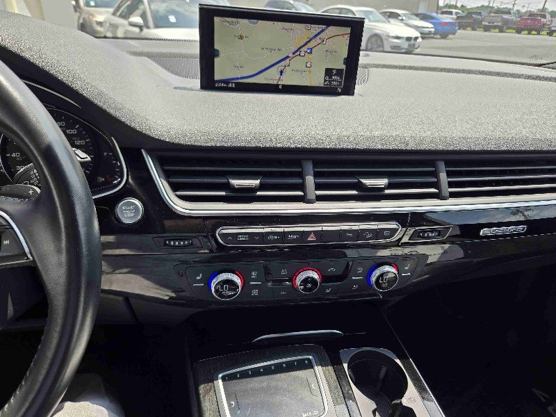Used 2019 Audi Q7 3.0T Premium w/ Convenience Package image 18