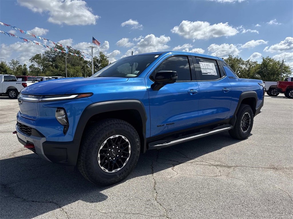 New 2026 Chevrolet Silverado EV Trail Boss w/ Premium Package video 2