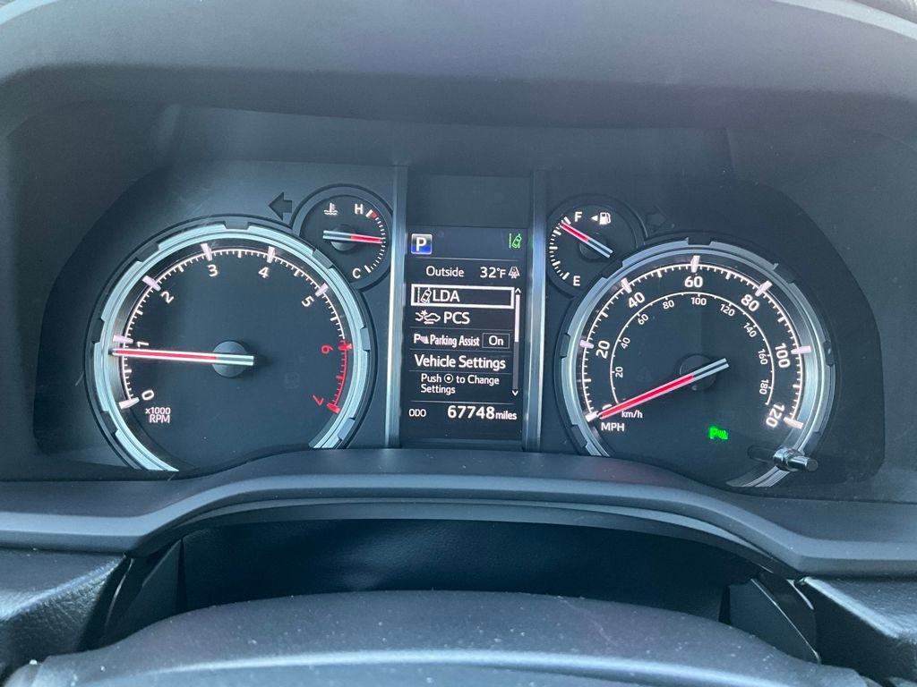 Used 2020 Toyota 4Runner Limited image 22