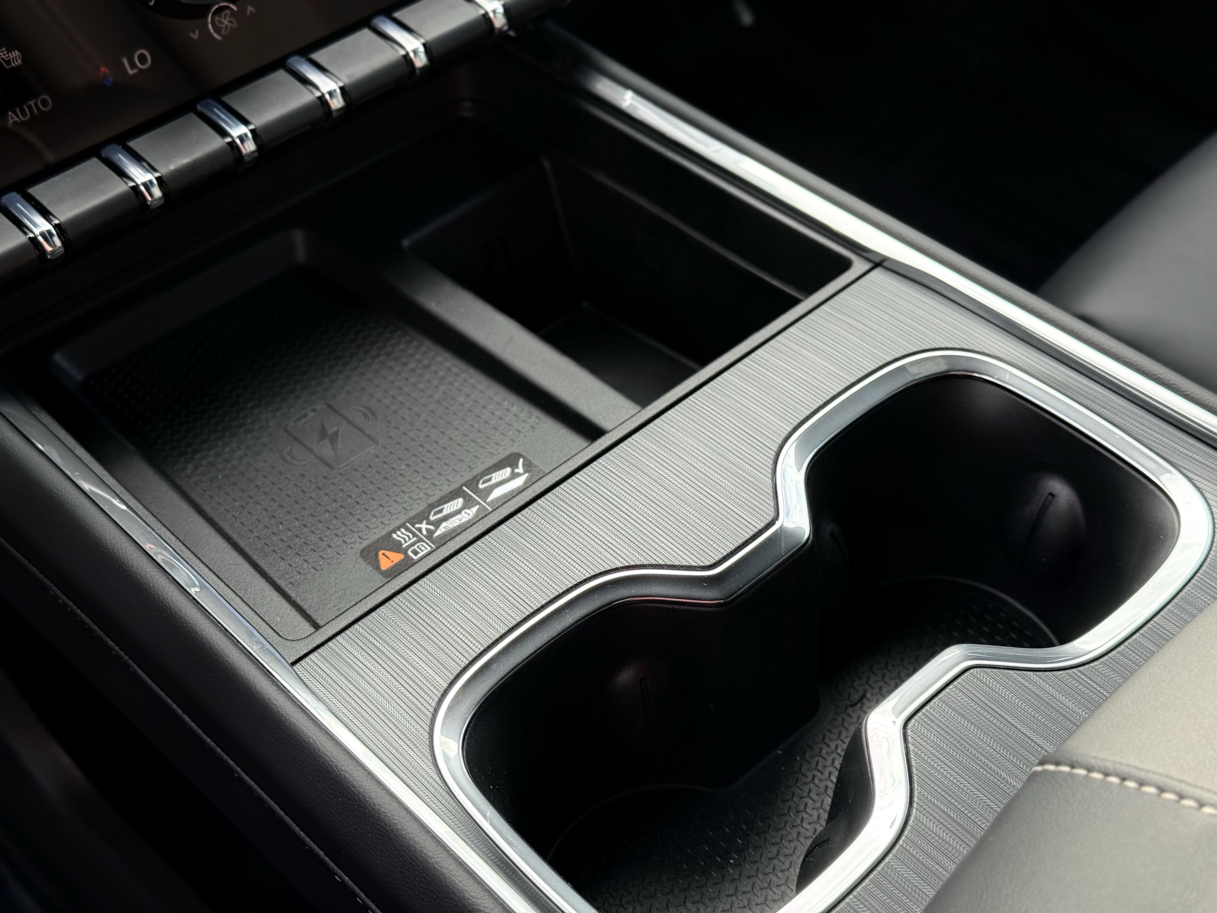 New 2026 GMC Acadia Elevation w/ Black Edition FWD image 22