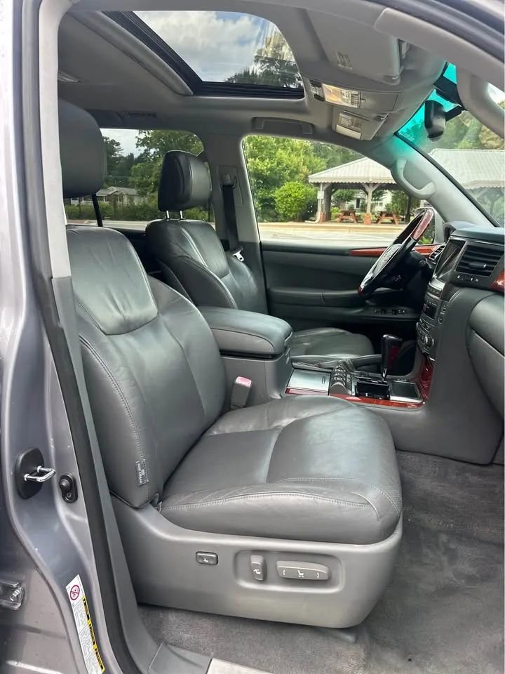 Used 2009 Lexus LX 570 4WD image 13