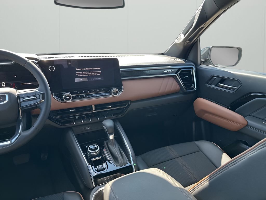 New 2026 GMC Canyon AT4 image 25