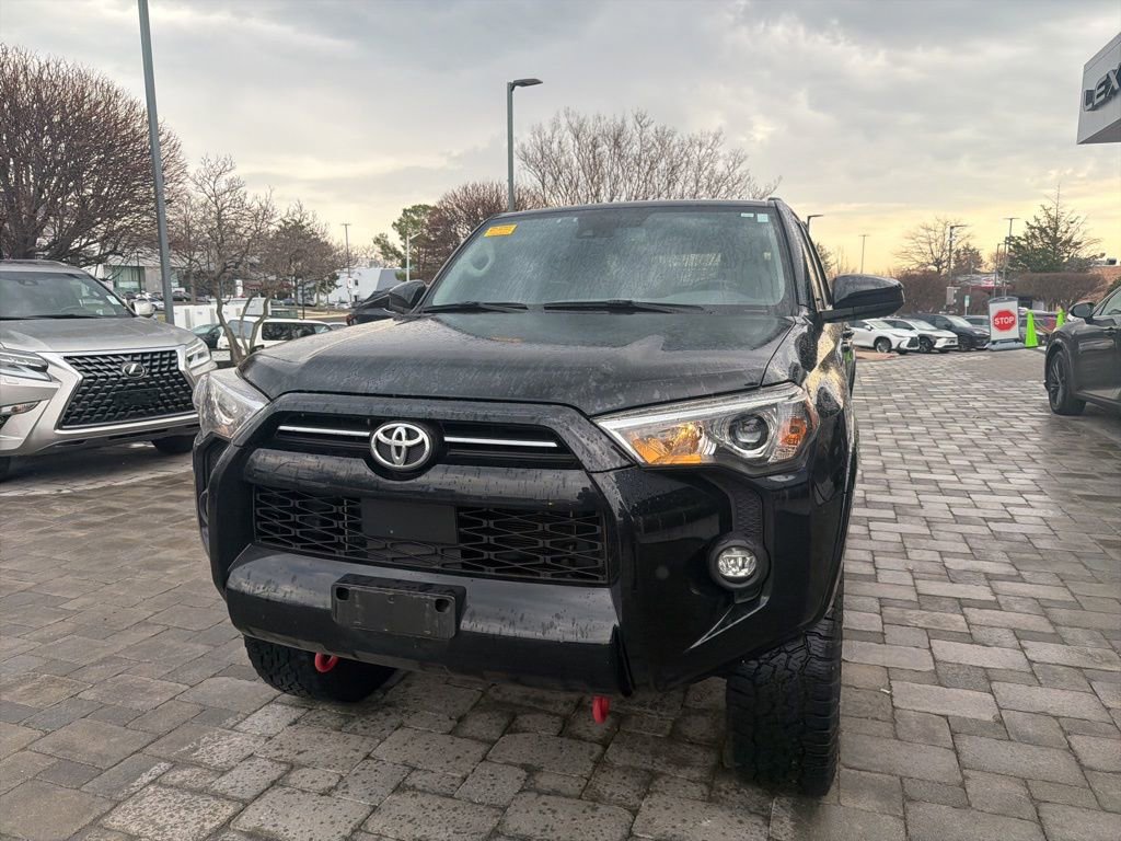 Used 2023 Toyota 4Runner SR5 image 33