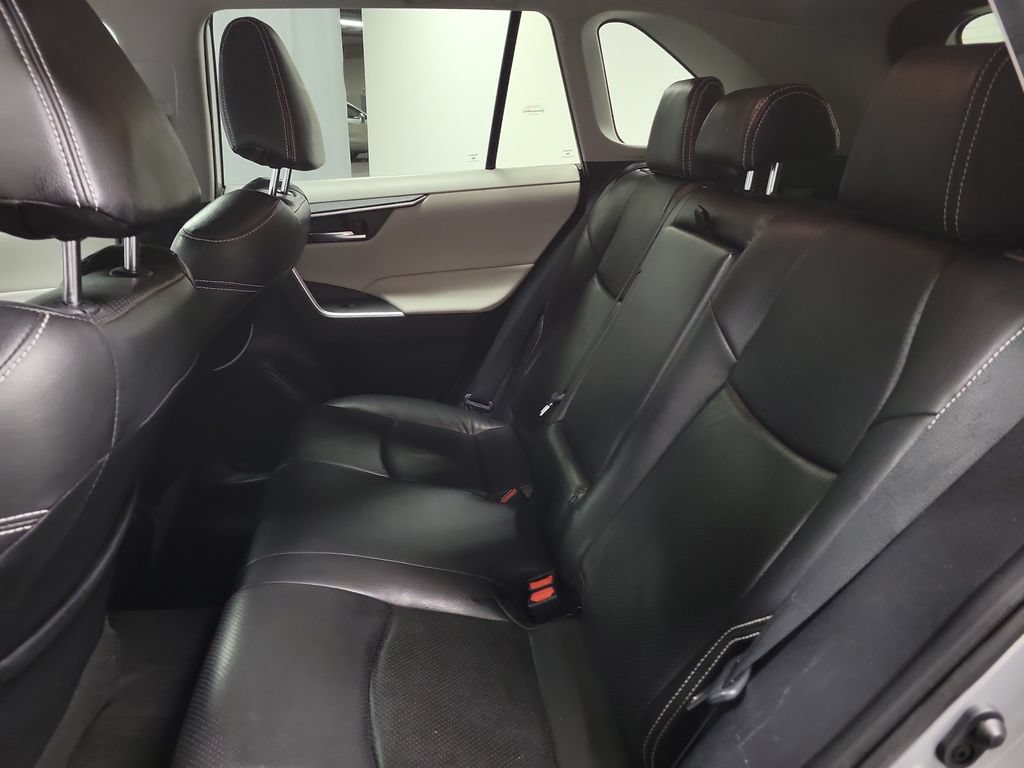 Used 2020 Toyota RAV4 XLE FWD image 27