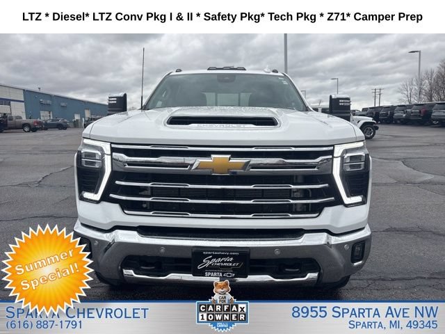 Used 2024 Chevrolet Silverado 2500 LTZ w/ LTZ Convenience Package AWD/4WD image 8