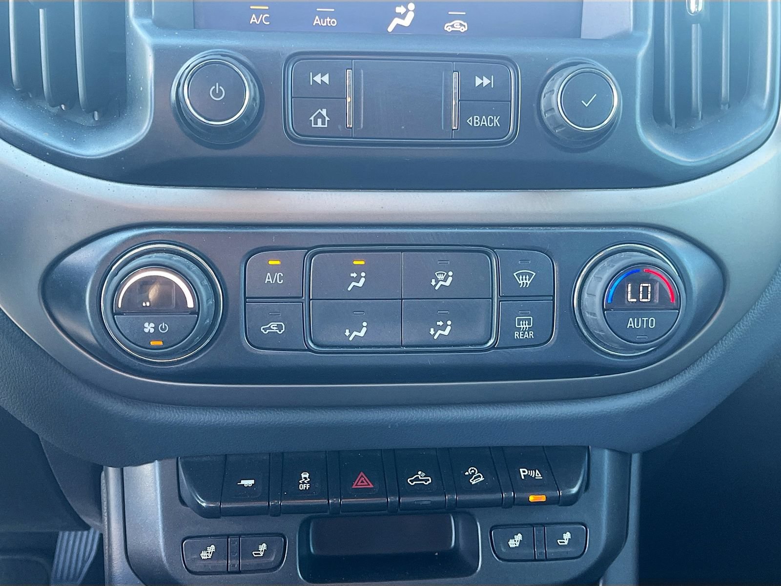 Used 2020 Chevrolet Colorado Z71 RWD image 15