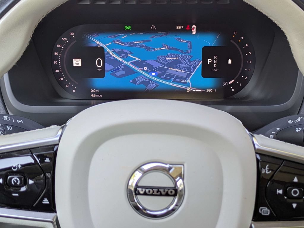 Used 2023 Volvo XC90 B6 Ultimate w/ Protection Package Premier AWD/4WD image 29
