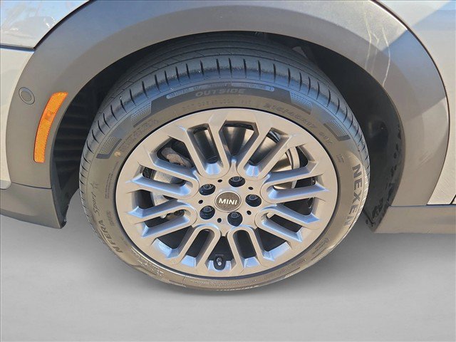 Used 2026 MINI Cooper S FWD image 21