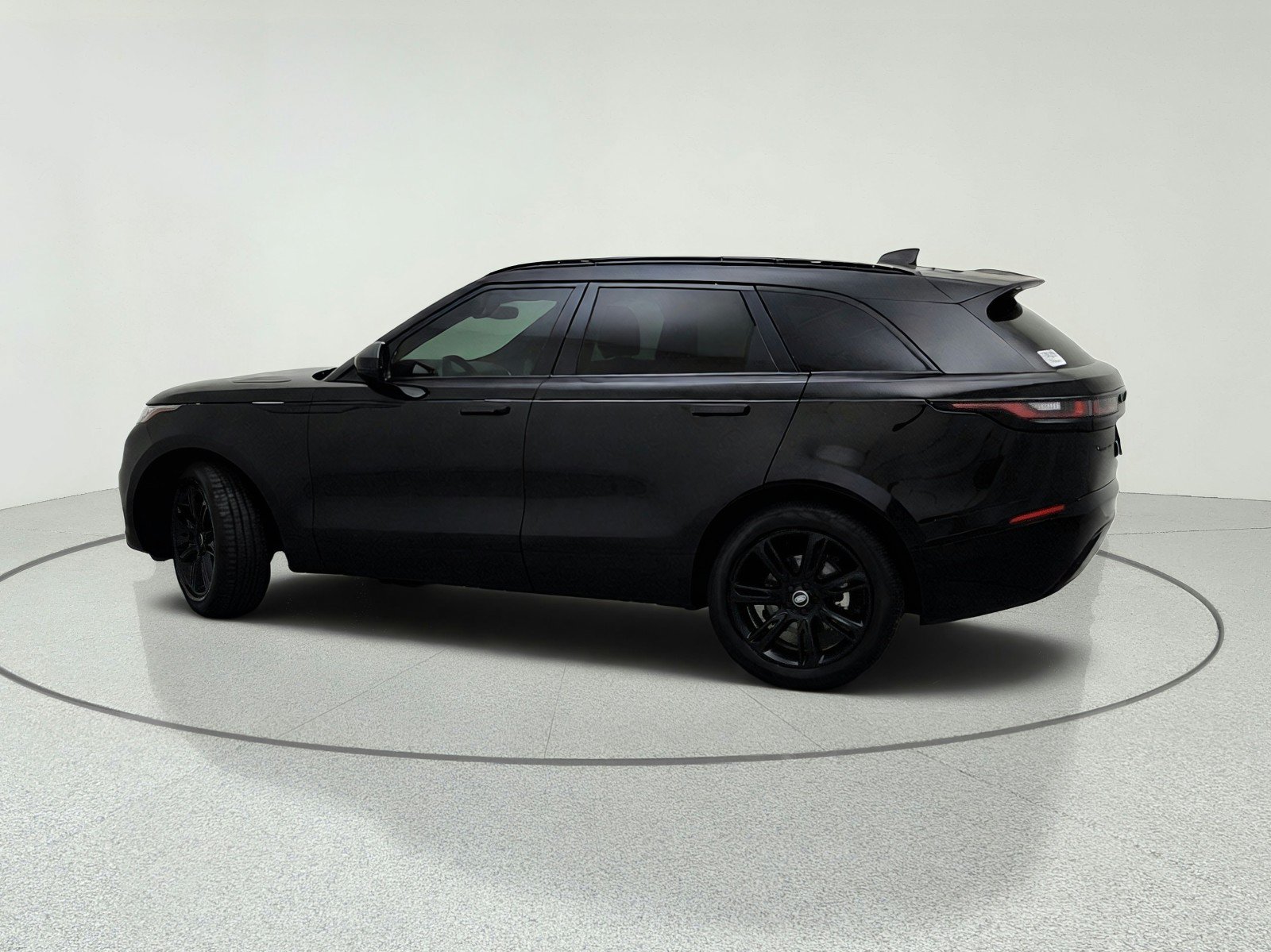Used 2022 Land Rover Range Rover Velar R-Dynamic S AWD/4WD image 13