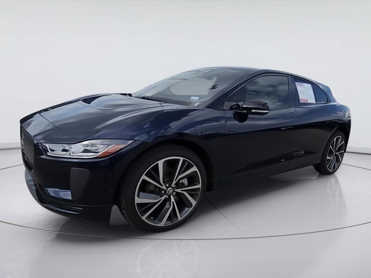 Used 2024 Jaguar I-PACE R-Dynamic HSE AWD/4WD image 4