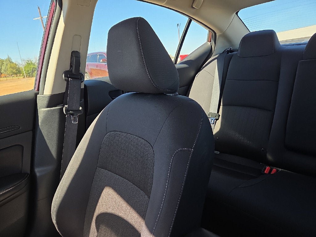 Used 2025 Nissan Altima 2.5 SV FWD image 29