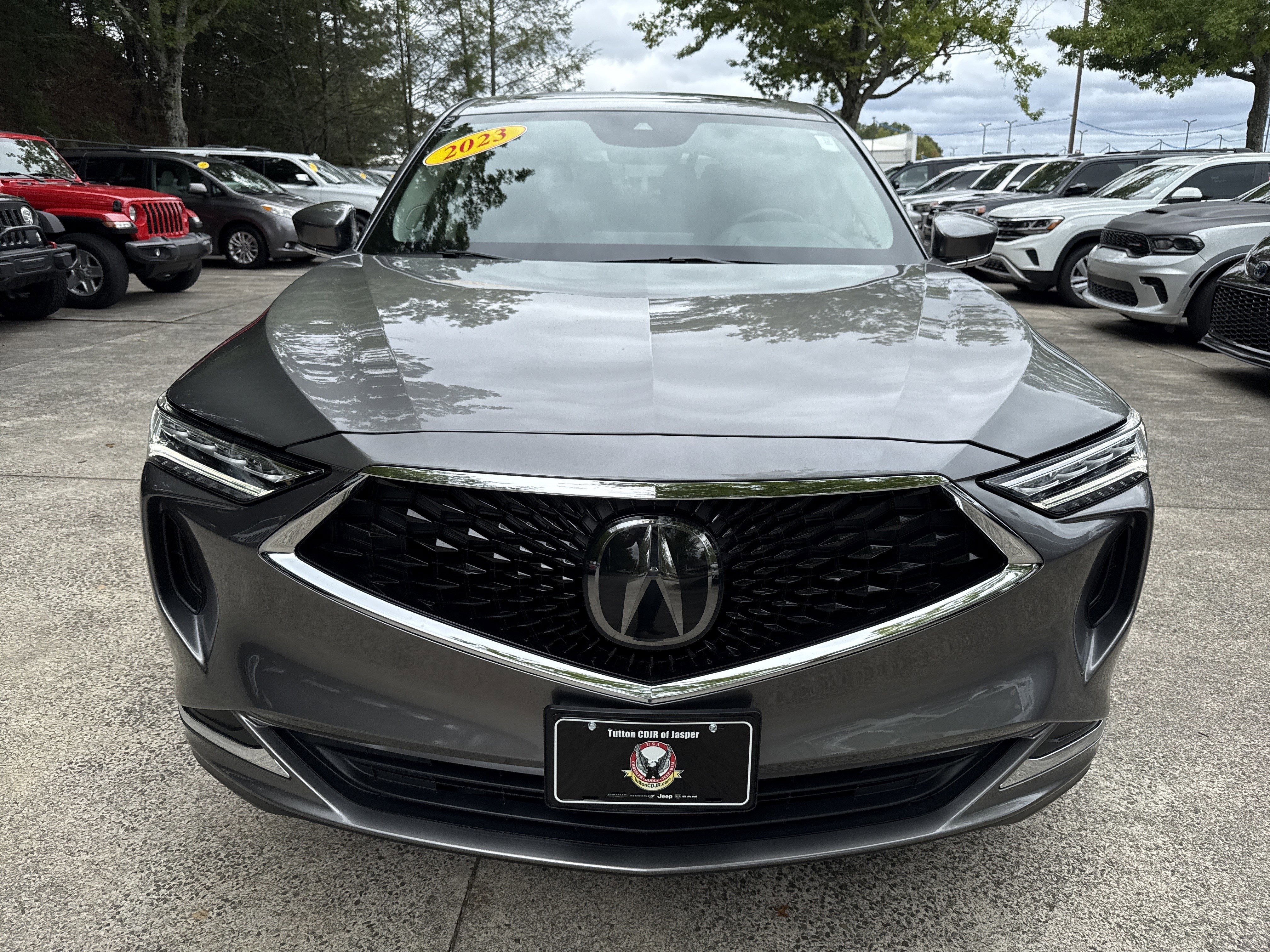 Used 2024 Acura MDX FWD image 2