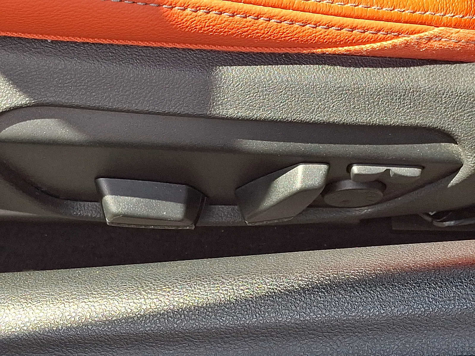 Used 2023 BMW Z4 sDrive30i w/ Premium Package RWD image 26