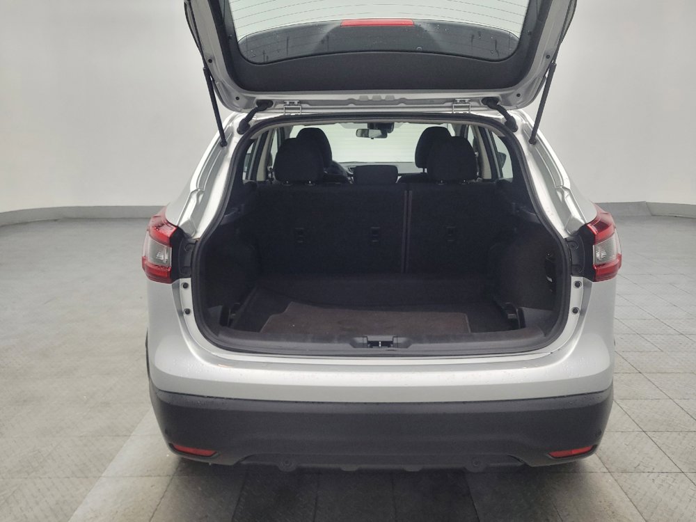 Used 2021 Nissan Rogue Sport S image 29