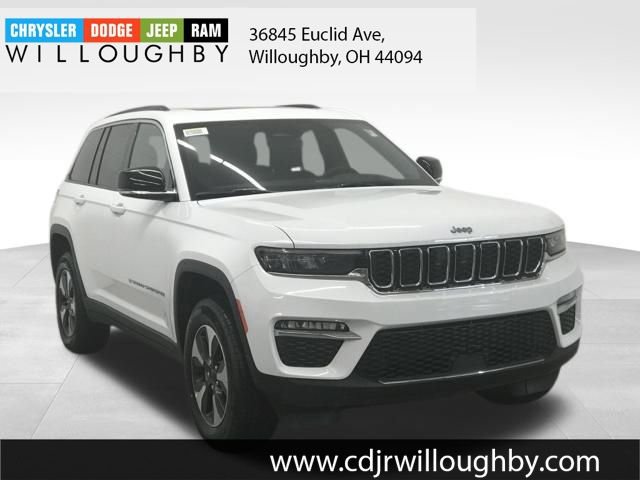 New 2025 Jeep Grand Cherokee Limited 4xe image 3
