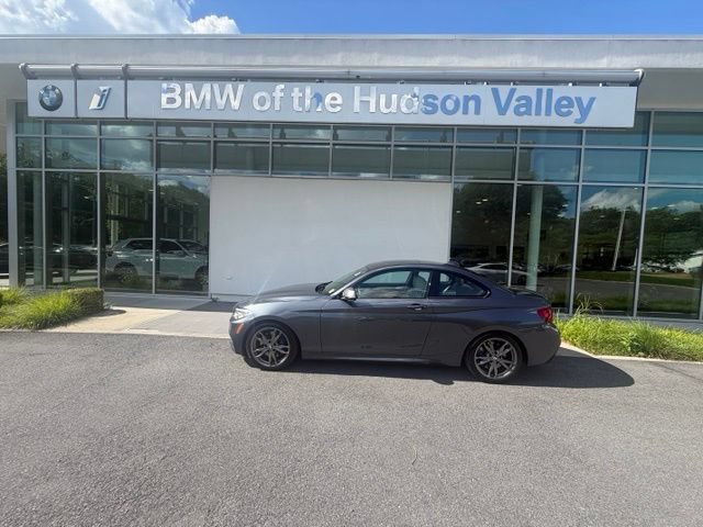 Used 2015 BMW M235i xDrive Coupe AWD/4WD image 1