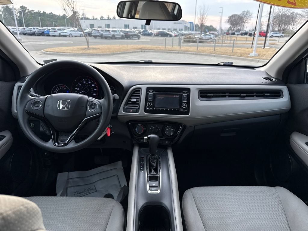 Used 2020 Honda HR-V LX image 16