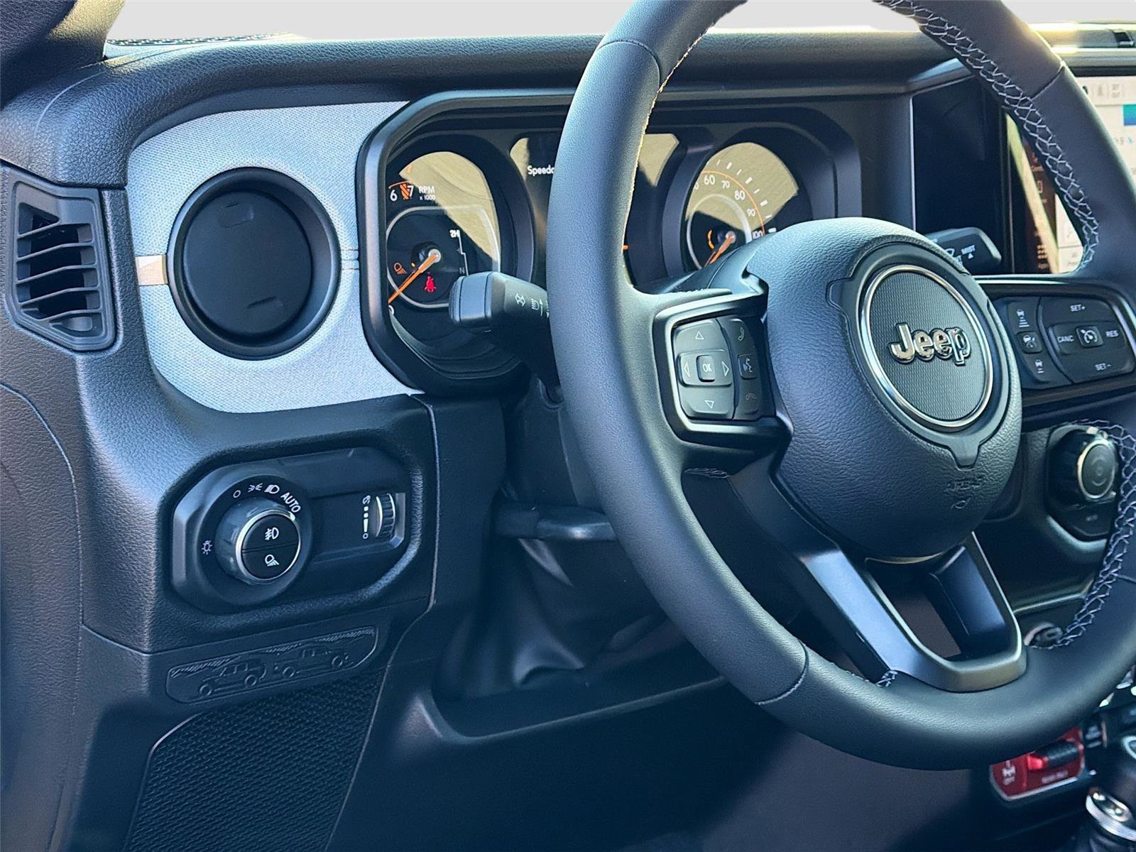 New 2026 Jeep Gladiator Willys image 10