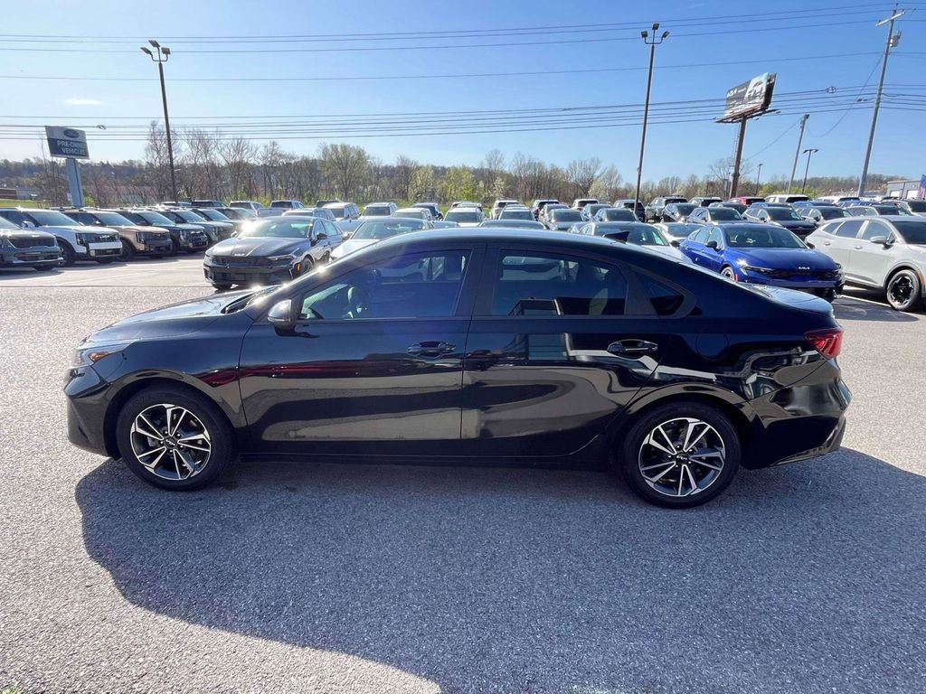 Used 2023 Kia Forte LXS w/ LXS Technology Package image 26