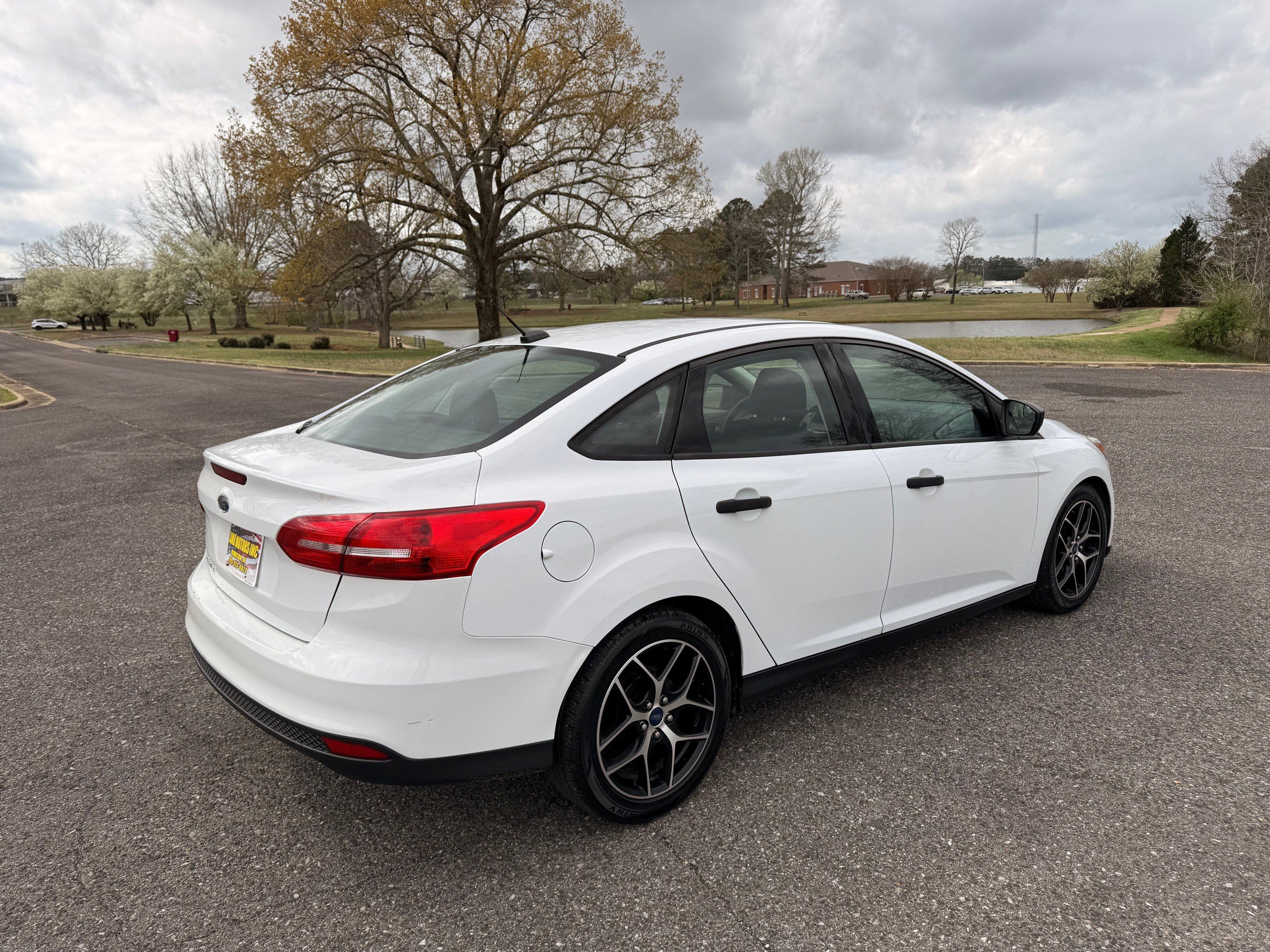 Used 2018 Ford Focus S FWD image 5