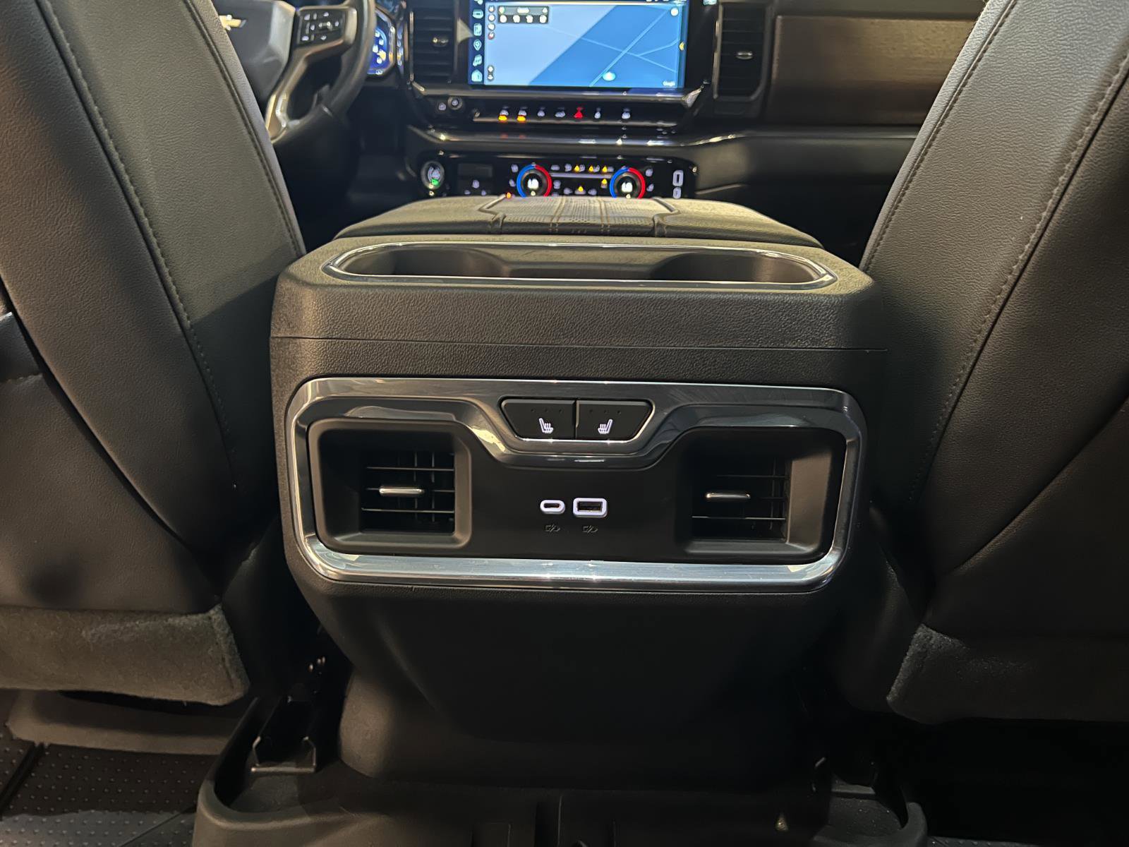 Used 2023 Chevrolet Silverado 1500 High Country w/ High Country Premium Package image 30