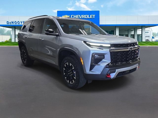 New 2026 Chevrolet Traverse Z71 w/ Enhanced Driving Package AWD/4WD image 5