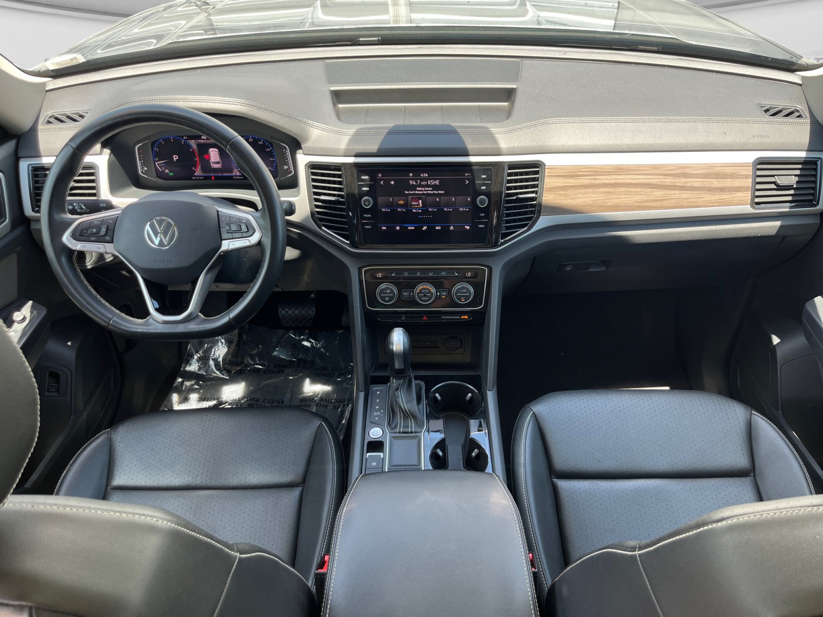 Used 2021 Volkswagen Atlas SEL FWD image 12