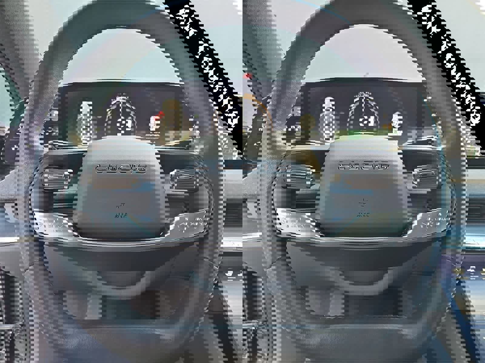 Used 2024 Lucid Air Touring image 19